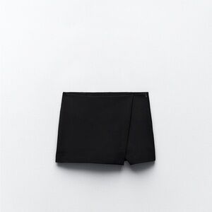 Zara assymetric skort